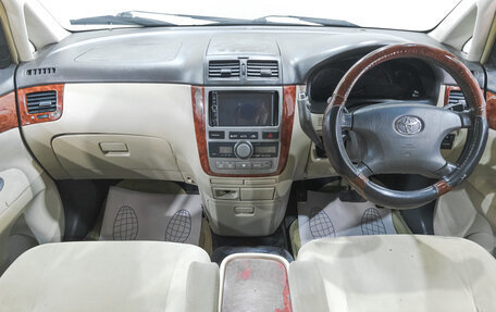 Toyota Ipsum II, 2001 год, 799 000 рублей, 10 фотография