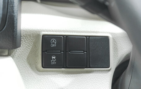 Toyota Sienta II, 2017 год, 1 189 000 рублей, 20 фотография