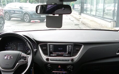 Hyundai Solaris II рестайлинг, 2017 год, 1 199 000 рублей, 5 фотография