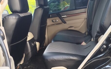 Mitsubishi Pajero IV, 2008 год, 1 300 000 рублей, 5 фотография