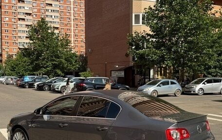 Volkswagen Passat B6, 2007 год, 1 020 000 рублей, 1 фотография