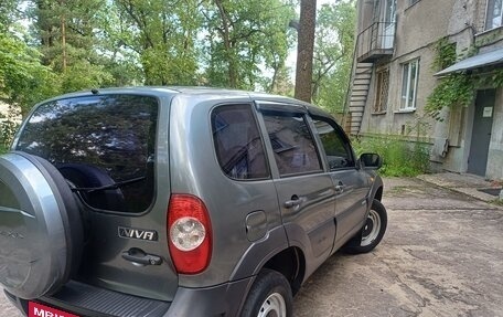Chevrolet Niva I рестайлинг, 2009 год, 425 000 рублей, 5 фотография