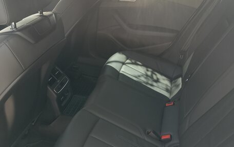 Audi A4, 2019 год, 2 900 000 рублей, 6 фотография