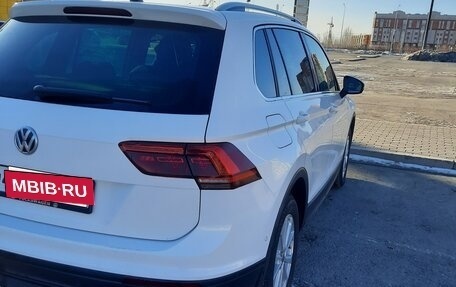 Volkswagen Tiguan II, 2019 год, 2 700 000 рублей, 4 фотография