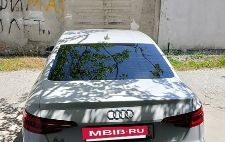 Audi A4, 2019 год, 2 900 000 рублей, 5 фотография