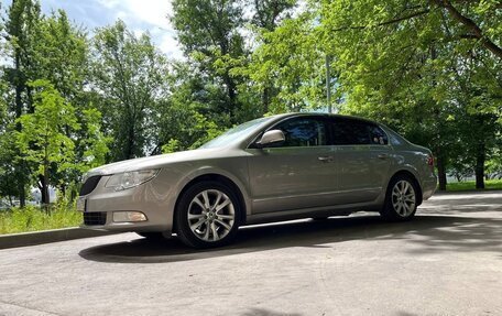 Skoda Superb III рестайлинг, 2012 год, 1 150 000 рублей, 3 фотография