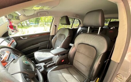 Skoda Superb III рестайлинг, 2012 год, 1 150 000 рублей, 9 фотография