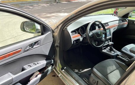 Skoda Superb III рестайлинг, 2012 год, 1 150 000 рублей, 8 фотография