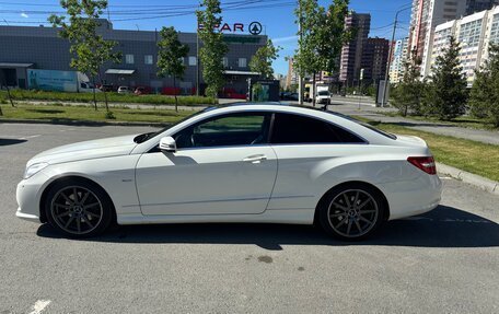 Mercedes-Benz E-Класс, 2011 год, 1 450 000 рублей, 7 фотография