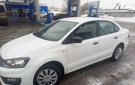 Volkswagen Polo VI (EU Market), 2018 год, 900 000 рублей, 4 фотография