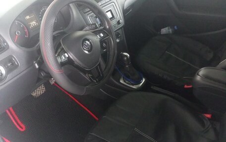 Volkswagen Polo VI (EU Market), 2018 год, 900 000 рублей, 11 фотография