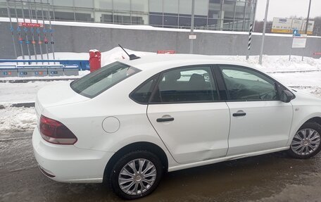 Volkswagen Polo VI (EU Market), 2018 год, 900 000 рублей, 28 фотография