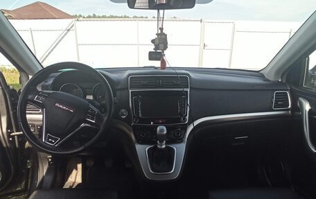 Haval H6, 2018 год, 1 600 000 рублей, 11 фотография