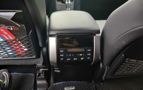 Toyota Land Cruiser Prado 150 рестайлинг 2, 2020 год, 7 500 000 рублей, 13 фотография