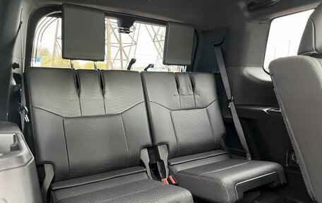 Toyota Land Cruiser Prado, 2024 год, 10 999 000 рублей, 13 фотография