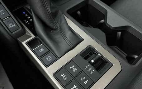 Toyota Land Cruiser Prado, 2024 год, 10 999 000 рублей, 20 фотография