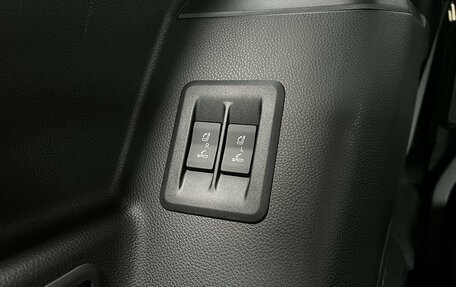 Toyota Land Cruiser Prado, 2024 год, 10 999 000 рублей, 25 фотография