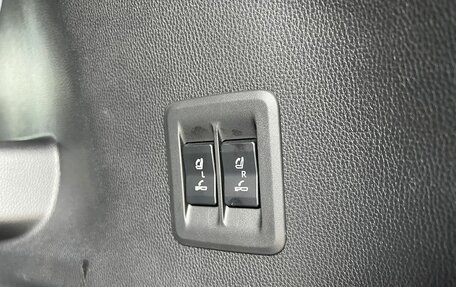 Toyota Land Cruiser Prado, 2024 год, 10 999 000 рублей, 26 фотография