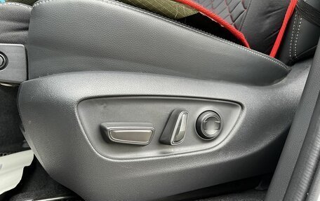 Toyota Land Cruiser Prado, 2024 год, 10 999 000 рублей, 27 фотография
