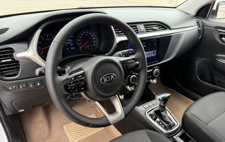 KIA Rio IV, 2021 год, 1 797 000 рублей, 17 фотография