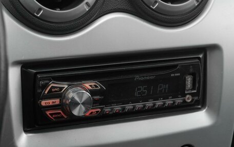 Renault Sandero I, 2013 год, 799 000 рублей, 13 фотография