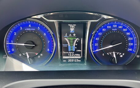 Toyota Camry, 2015 год, 1 750 000 рублей, 19 фотография