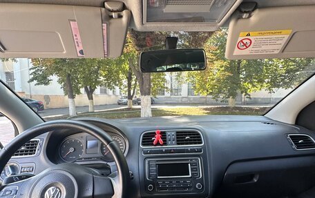 Volkswagen Polo VI (EU Market), 2013 год, 1 050 000 рублей, 9 фотография