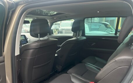 Renault Espace V рестайлинг, 2018 год, 1 849 000 рублей, 10 фотография