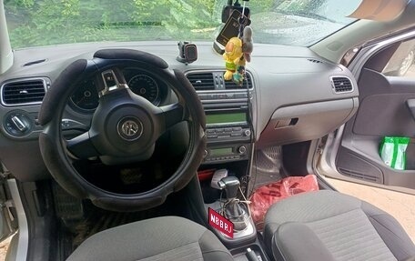 Volkswagen Polo VI (EU Market), 2009 год, 600 000 рублей, 1 фотография