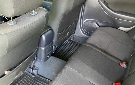 Toyota Avensis III рестайлинг, 2008 год, 800 000 рублей, 4 фотография