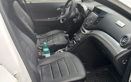 Chevrolet Orlando I, 2014 год, 955 000 рублей, 13 фотография