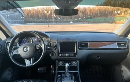 Volkswagen Touareg III, 2016 год, 3 250 000 рублей, 7 фотография