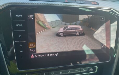 Volkswagen Passat B8 рестайлинг, 2018 год, 2 990 000 рублей, 19 фотография