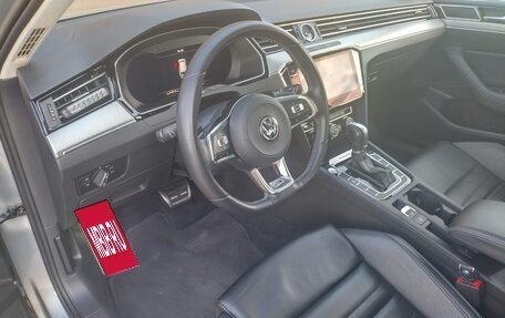 Volkswagen Passat B8 рестайлинг, 2018 год, 2 990 000 рублей, 9 фотография