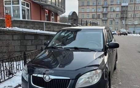 Skoda Fabia II, 2009 год, 550 000 рублей, 10 фотография