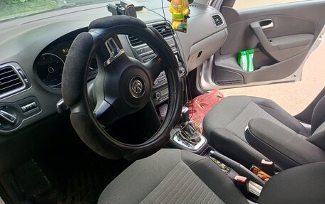 Volkswagen Polo VI (EU Market), 2009 год, 600 000 рублей, 2 фотография