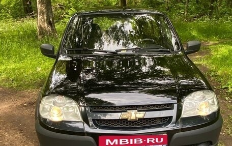 Chevrolet Niva I рестайлинг, 2013 год, 525 000 рублей, 4 фотография