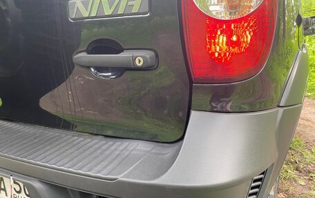 Chevrolet Niva I рестайлинг, 2013 год, 525 000 рублей, 31 фотография