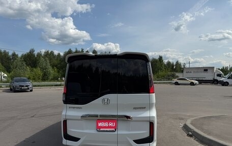 Honda Stepwgn IV, 2016 год, 2 270 000 рублей, 8 фотография