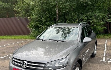 Volkswagen Touareg III, 2013 год, 2 450 000 рублей, 2 фотография
