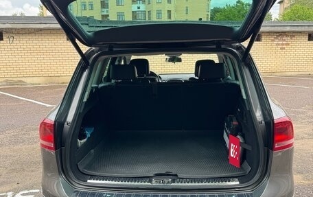 Volkswagen Touareg III, 2013 год, 2 450 000 рублей, 8 фотография
