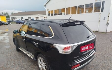 Mitsubishi Outlander III рестайлинг 3, 2012 год, 1 250 000 рублей, 5 фотография