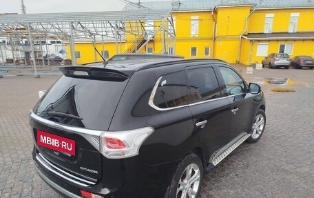 Mitsubishi Outlander III рестайлинг 3, 2012 год, 1 250 000 рублей, 4 фотография