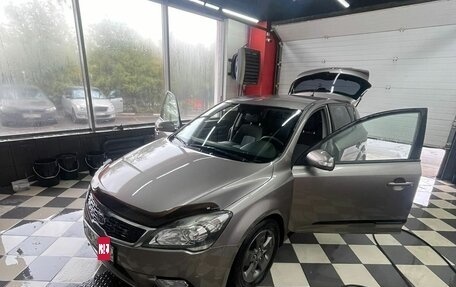 KIA cee'd I рестайлинг, 2011 год, 900 000 рублей, 1 фотография