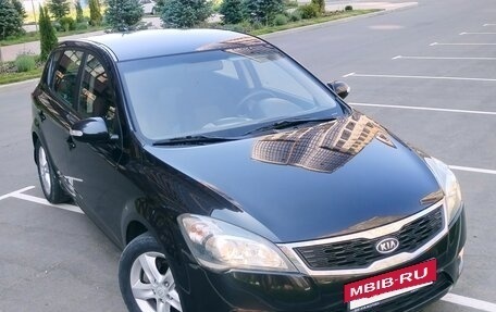 KIA cee'd I рестайлинг, 2011 год, 799 000 рублей, 24 фотография