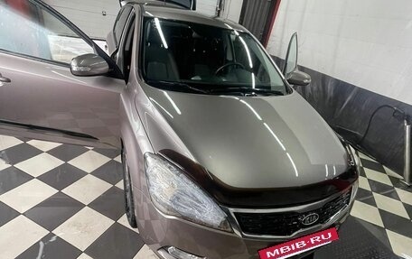 KIA cee'd I рестайлинг, 2011 год, 900 000 рублей, 3 фотография
