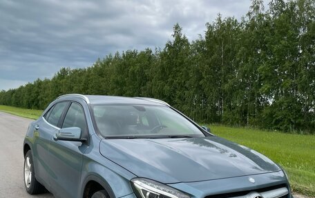 Mercedes-Benz GLA, 2015 год, 1 400 000 рублей, 9 фотография