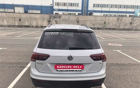 Volkswagen Tiguan II, 2017 год, 1 860 000 рублей, 5 фотография