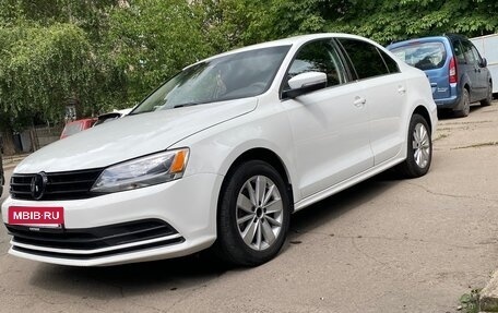 Volkswagen Jetta VI, 2016 год, 1 400 000 рублей, 2 фотография