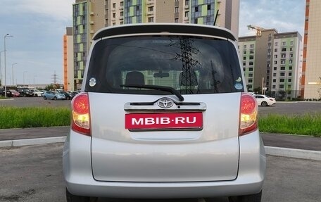Toyota Ractis I, 2009 год, 750 000 рублей, 2 фотография
